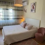 Apartmán Stylish & Spacious With Balcony