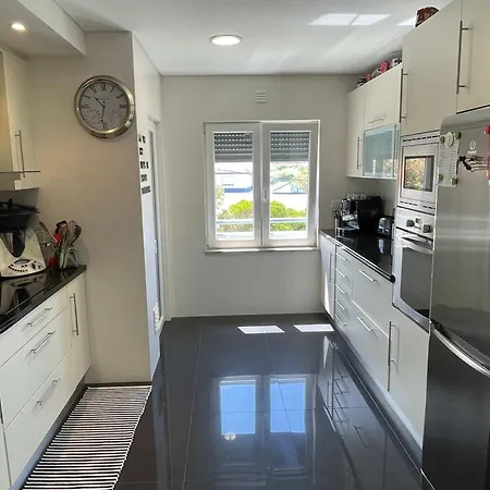 Stylish & Spacious With Balcony Apartment