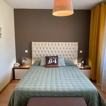 Stylish & Spacious With Balcony Lourinha (Lisbon)